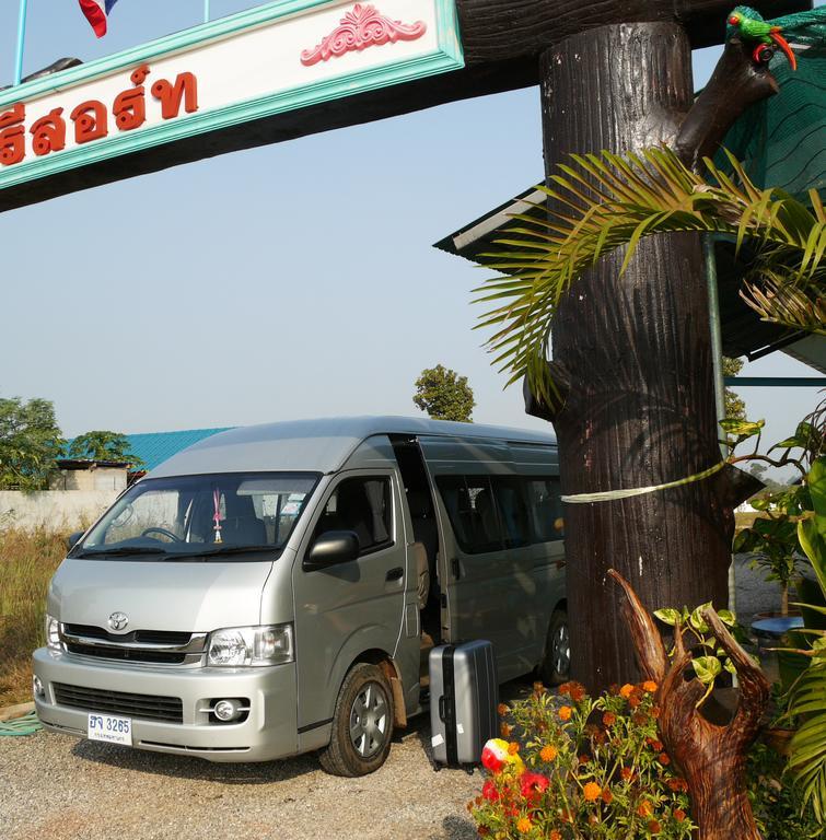Eidi Homestay Nong Kung Si Exteriör bild